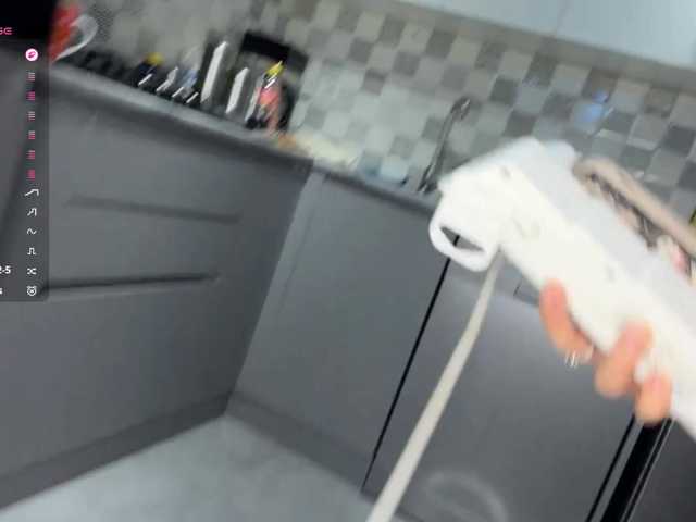 KhadijahStippich live cam on BongaCams