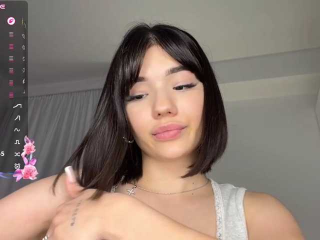 KhadijahStippich live cam on BongaCams