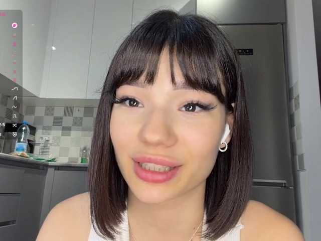 KhadijahStippich live cam on BongaCams