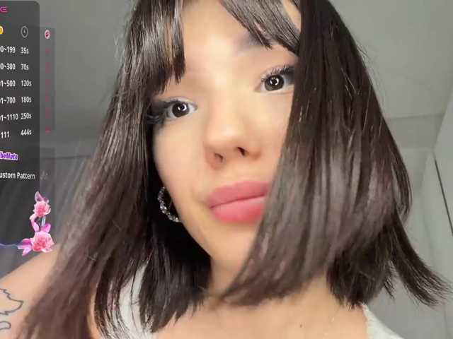 KhadijahStippich live cam on BongaCams