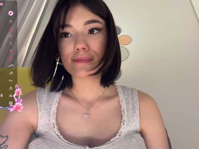 KhadijahStippich live cam on BongaCams
