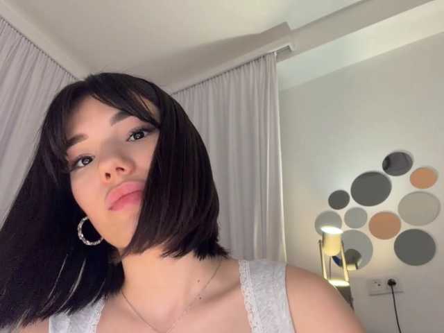 KhadijahStippich live cam on BongaCams