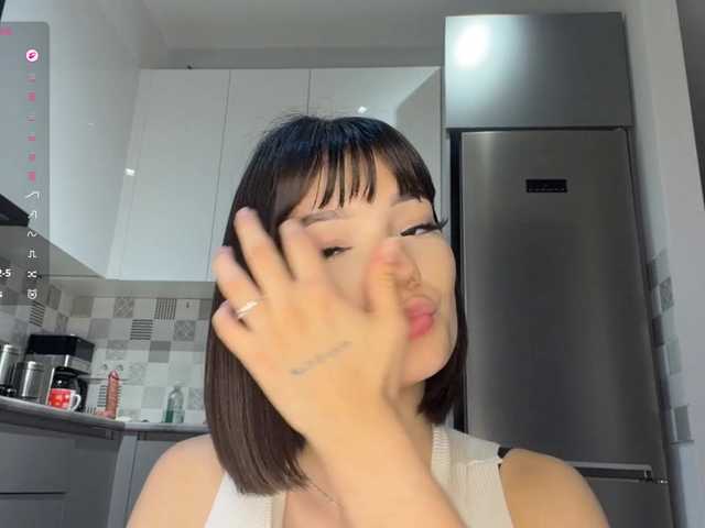 KhadijahStippich live cam on BongaCams