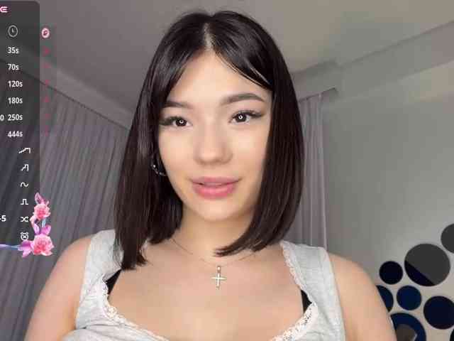 KhadijahStippich webcam