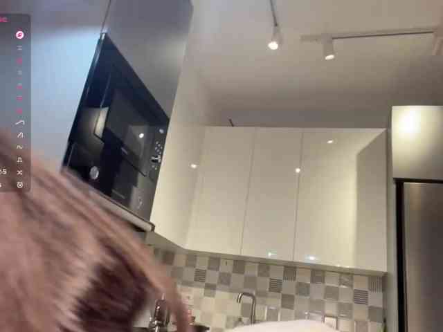 KhadijahStippich's webcam live show