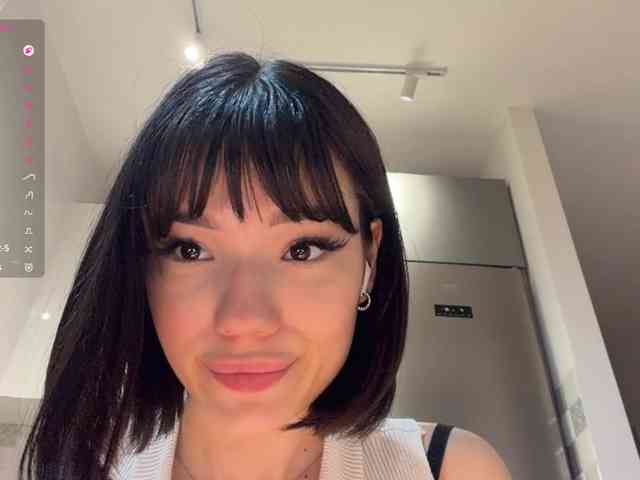 KhadijahStippich webcam
