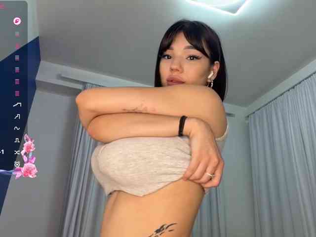 KhadijahStippich's webcam live show