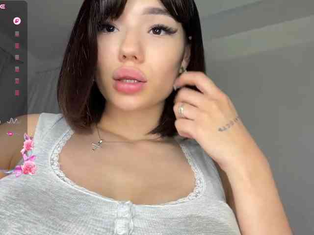 KhadijahStippich webcam
