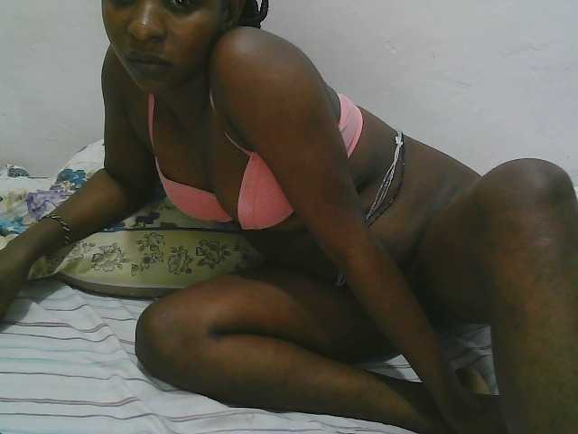 Hadijah on Bongacams