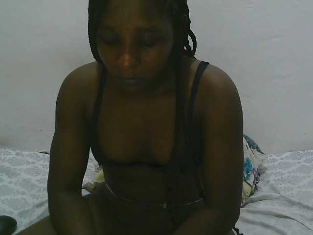Hadijah live cam on BongaCams
