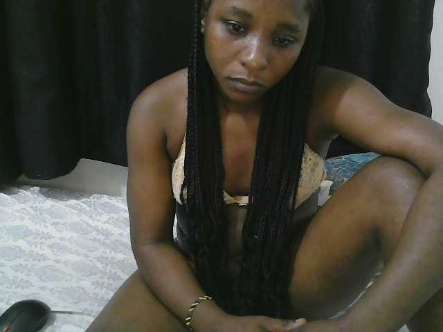 Hadijah live cam preview