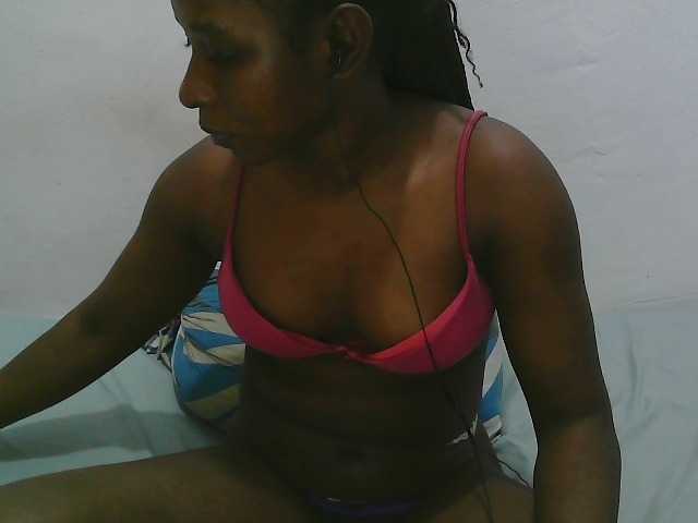 Hadijah live cam
