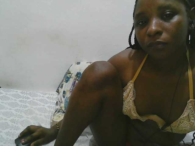 Hadijah live cam preview