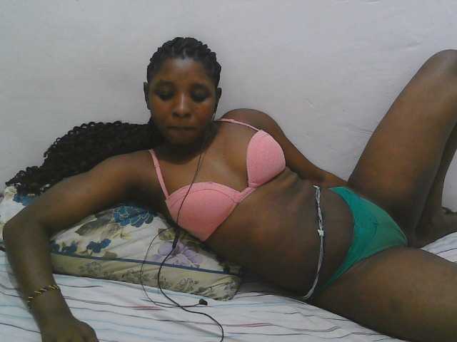 Hadijah live cam preview