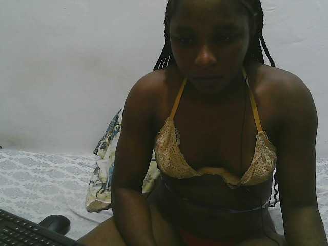 Hadijah live cam preview
