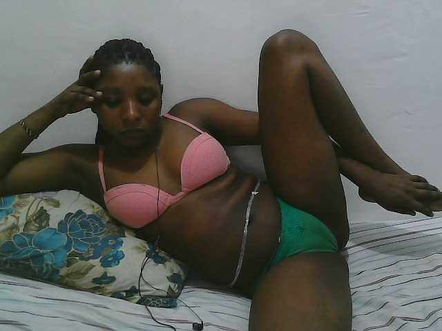 Hadijah live cam preview