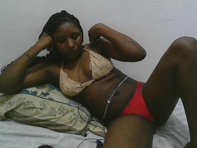 Hadijah live cam preview