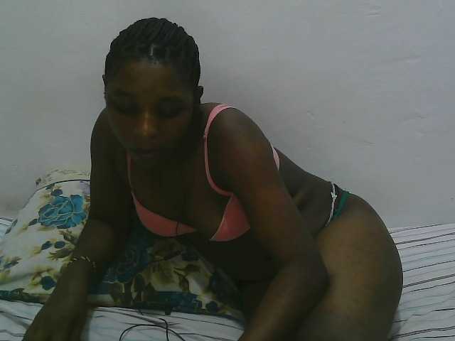 Hadijah live cam preview