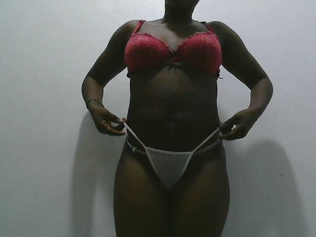 Hadijah live cam on BongaCams