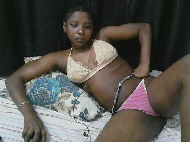 hadijah's live room
