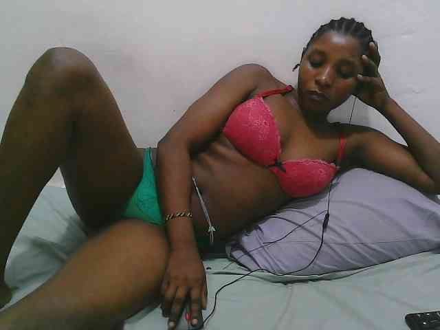 Hadijah webcam