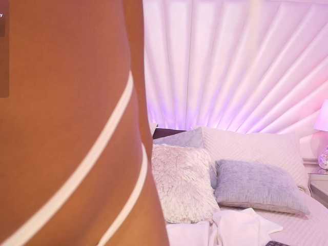ChelsieDouce live cam on BongaCams
