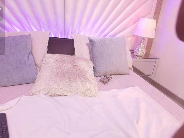 ChelsieDouce live cam on BongaCams