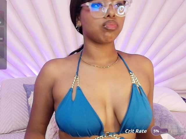 ChelsieDouce live cam on BongaCams