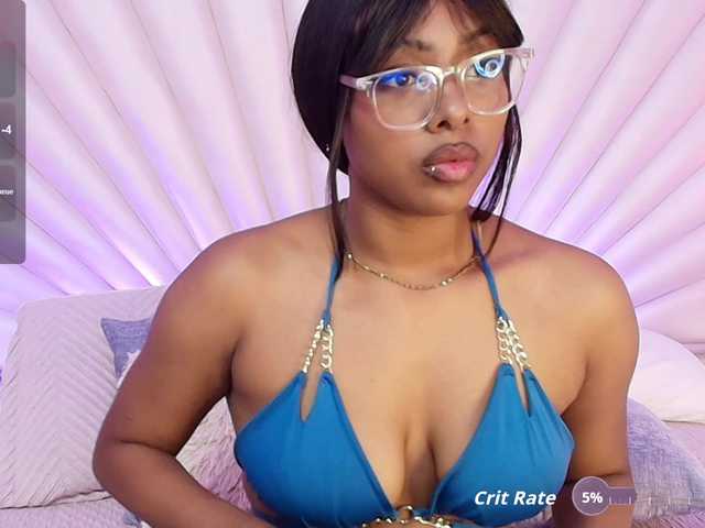 ChelsieDouce live cam on BongaCams