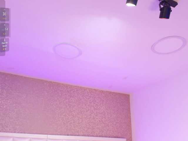 ChelsieDouce Nude Live Sex Shows