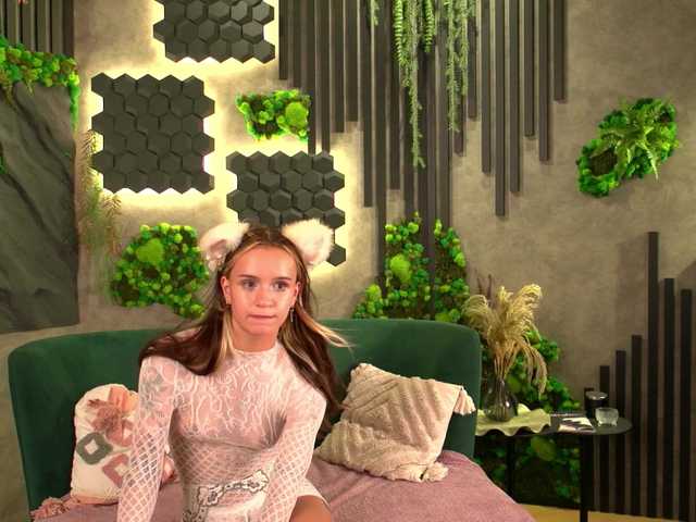 agata-cristee live cam on BongaCams