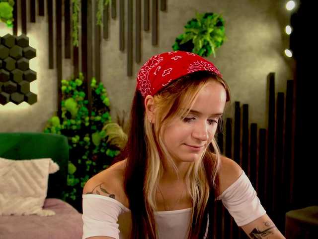 agata-cristee live cam on BongaCams