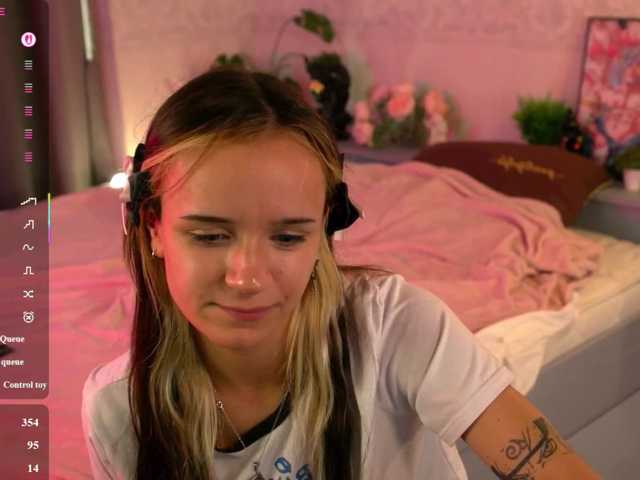 agata-cristee live cam on BongaCams