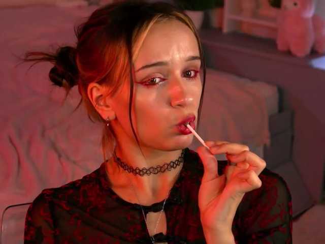 agata-cristee, live now on BongaCams