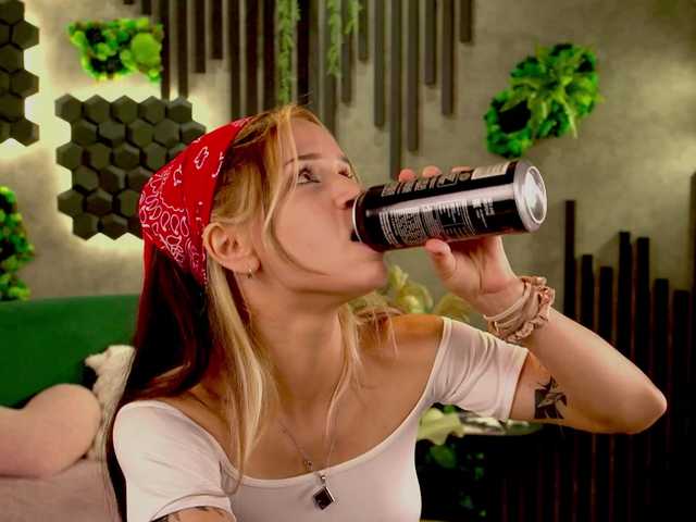 agata-cristee live cam on BongaCams