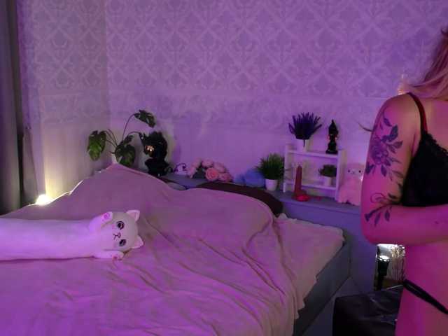 agata-cristee live cam on BongaCams
