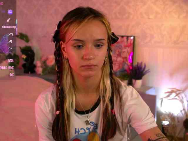 agata-cristee webcam