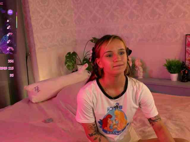 agata-cristee webcam