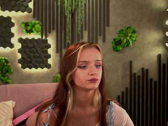 agata-cristee webcam