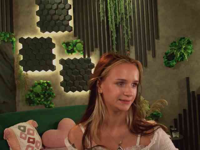 agata-cristee webcam