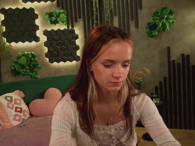 agata-cristee webcam