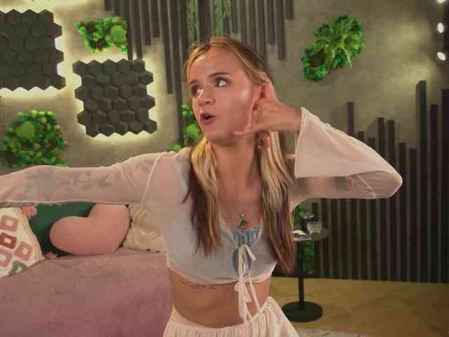 agata-cristee webcam