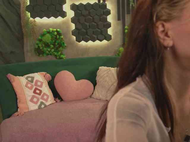 agata-cristee webcam