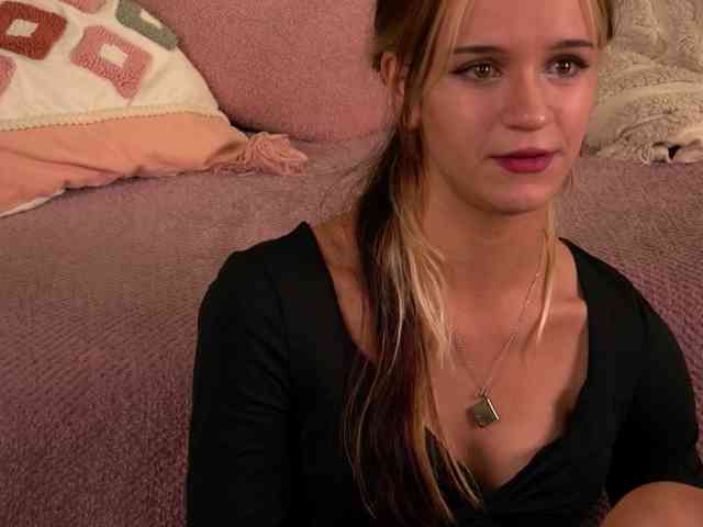 agata-cristee webcam
