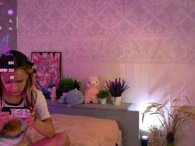 agata-cristee webcam