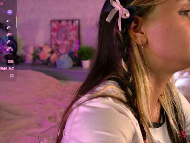 agata-cristee webcam