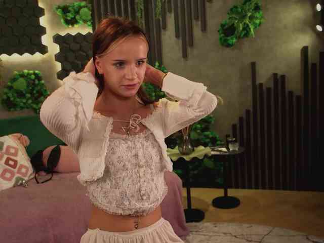 agata-cristee webcam