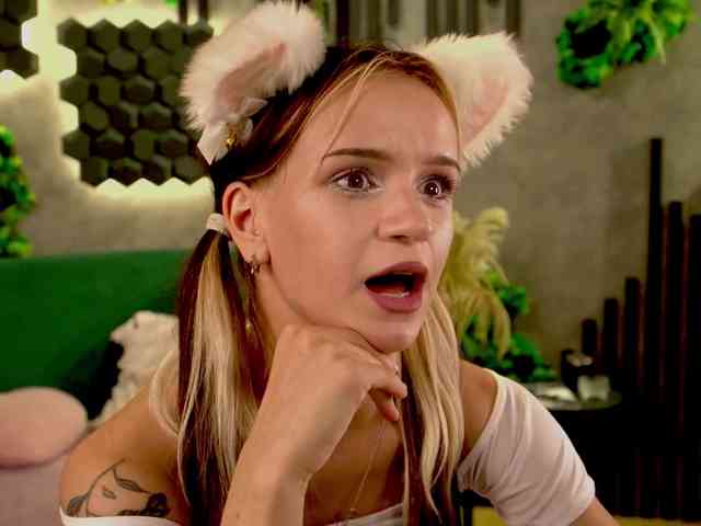 agata-cristee webcam