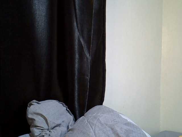 Luiza22 live cam preview