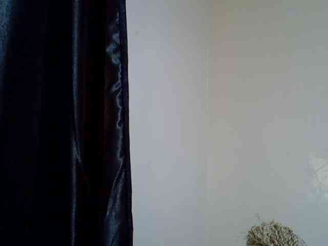 Luiza22 webcam